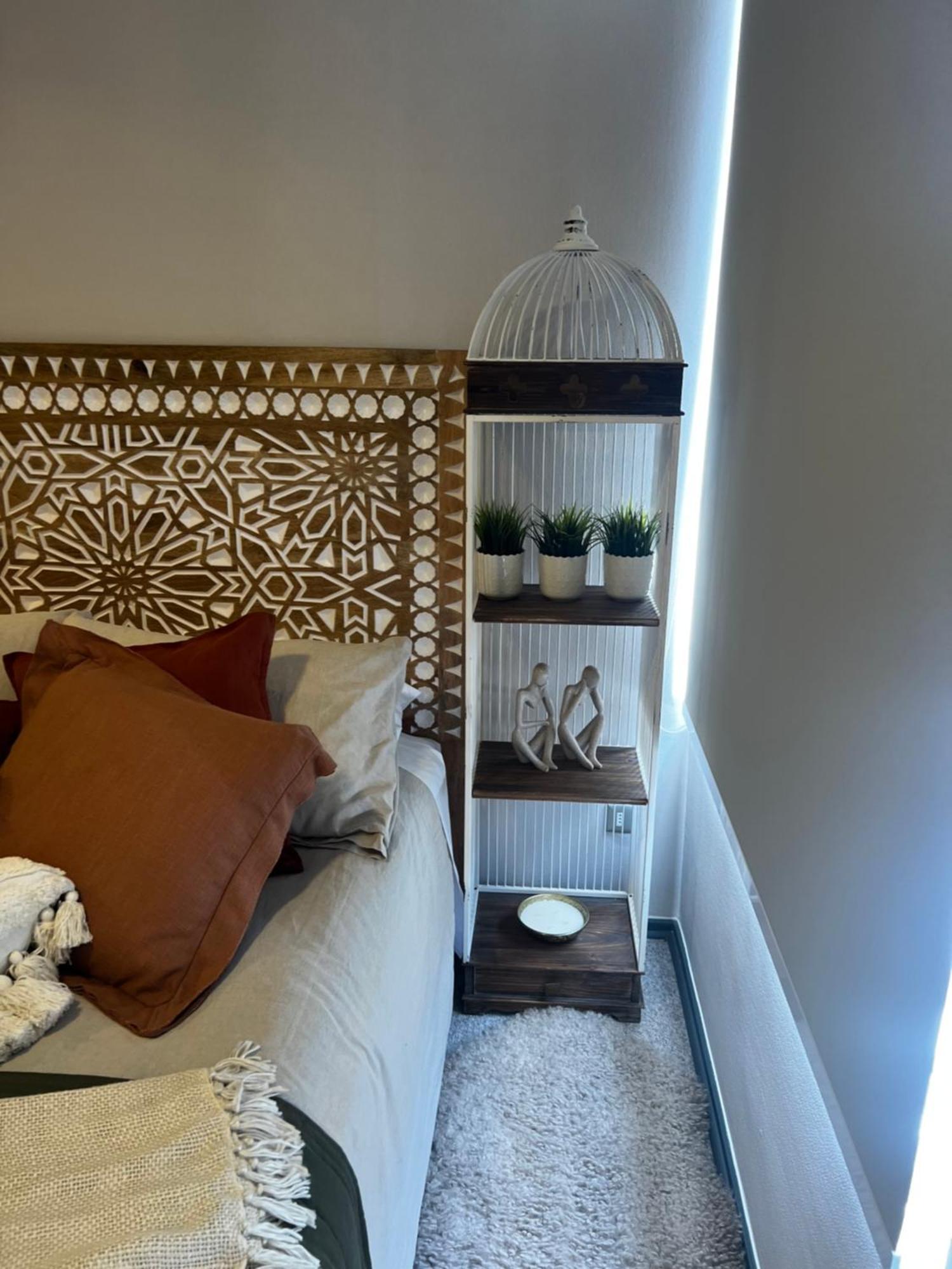 Apartamento Comodo Y Nuevo De Dpto En El Centro De La Ciudad, Cercano A Mall Patio Rancagua, Centro Comerciales, Estacionamiento Privado, Wifi, *